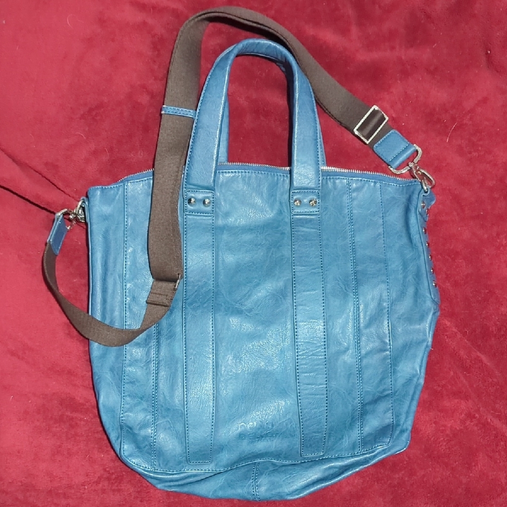 Chic Blue Leather Tote Bag with Adjustable Strap